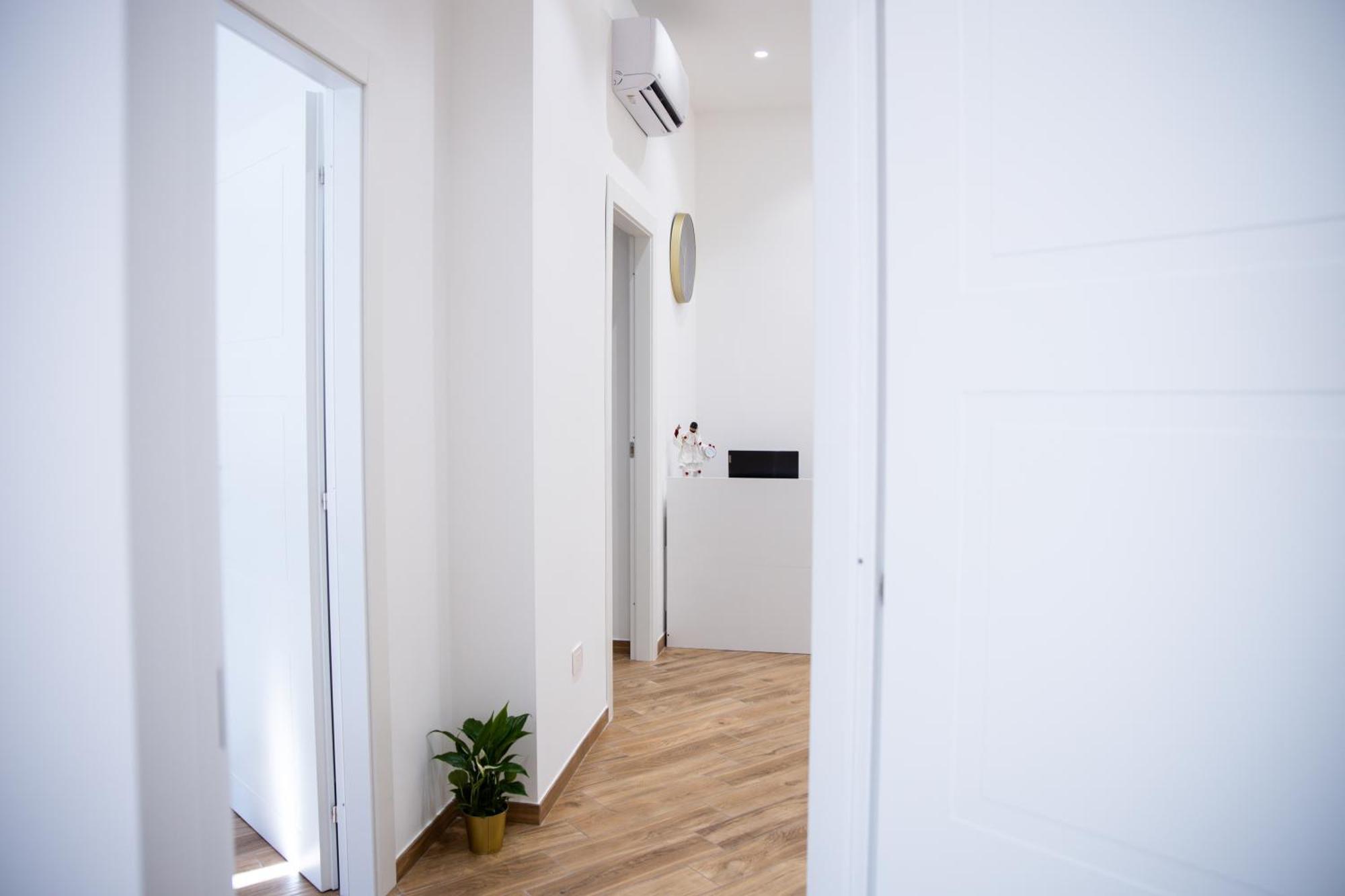 Bed & Breakfast Dimora Diaz Naples