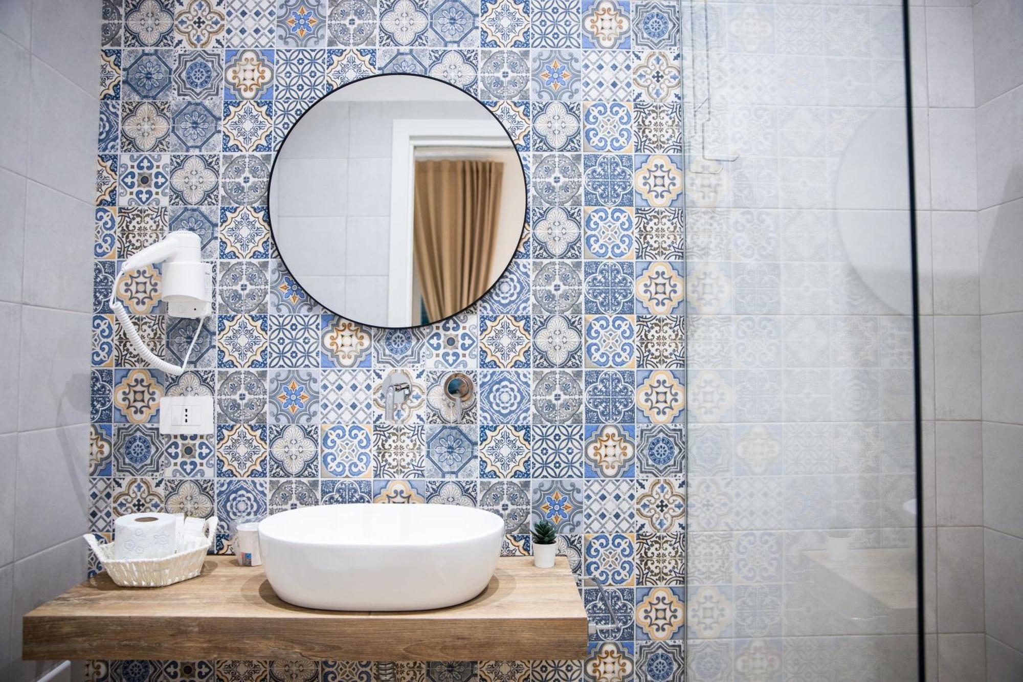 Bed & Breakfast Dimora Diaz Naples
