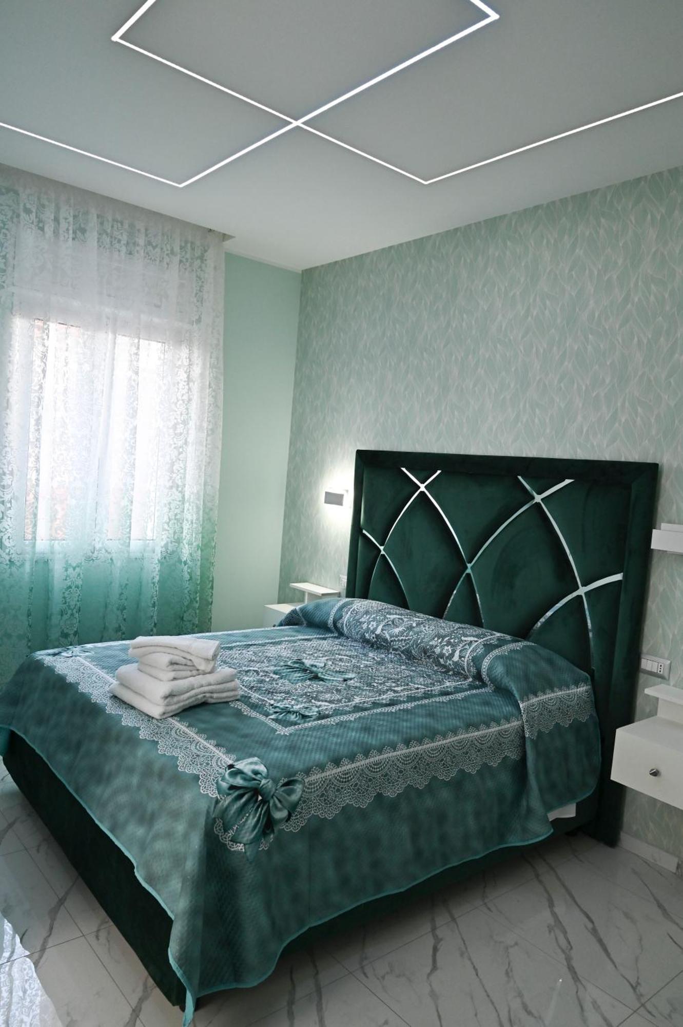 Bebsantaniellohouse1 Bed & Breakfast Naples