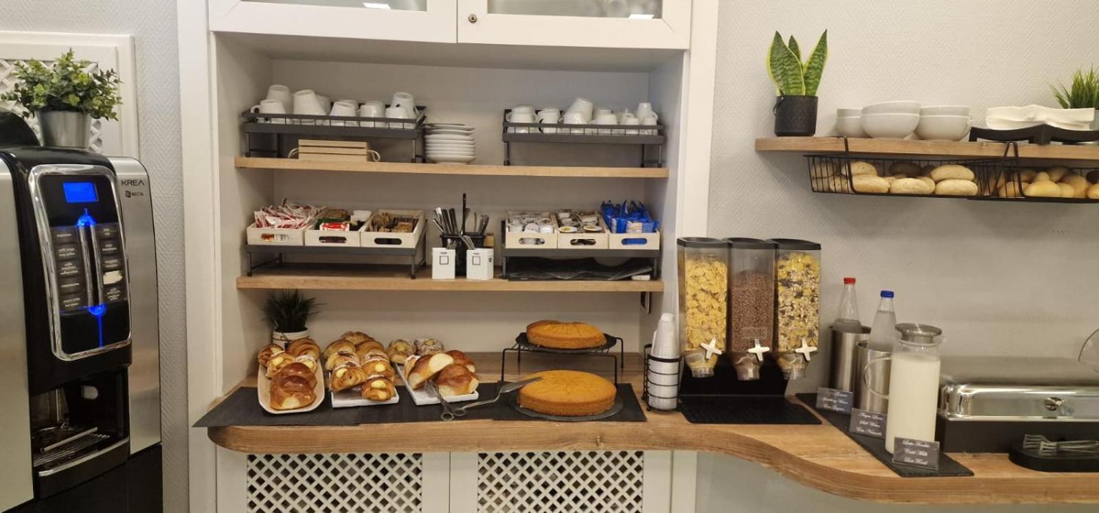 Potenza Hotel Naples