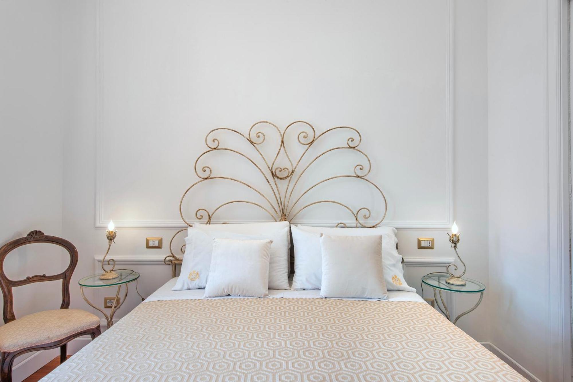 Bed & Breakfast Residenza Borbonica 2*