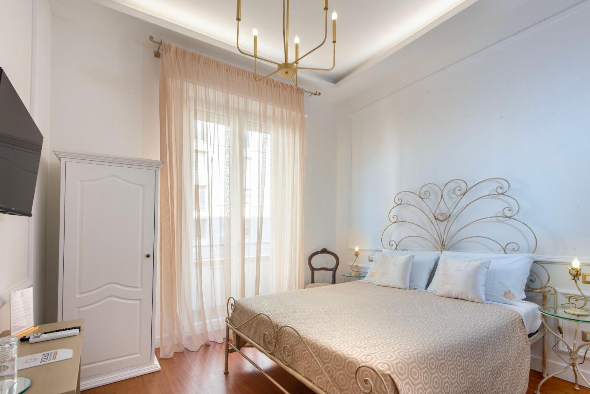 Residenza Borbonica Bed & Breakfast Naples