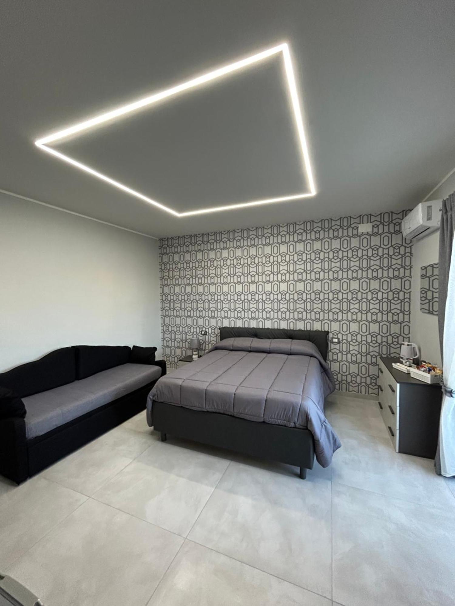 Skycity 2 Guest house *