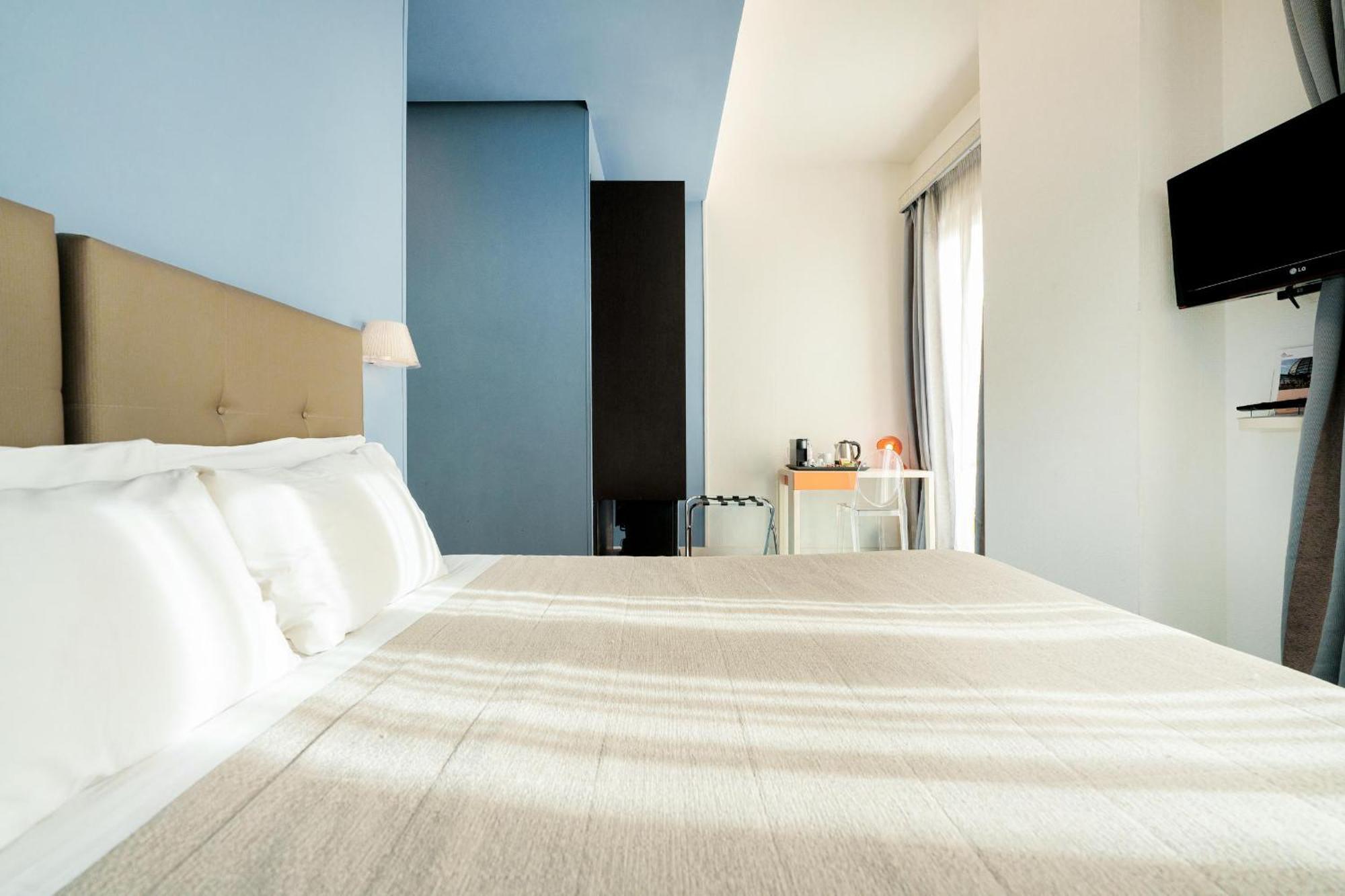 Attico Partenopeo Bed & Breakfast Naples