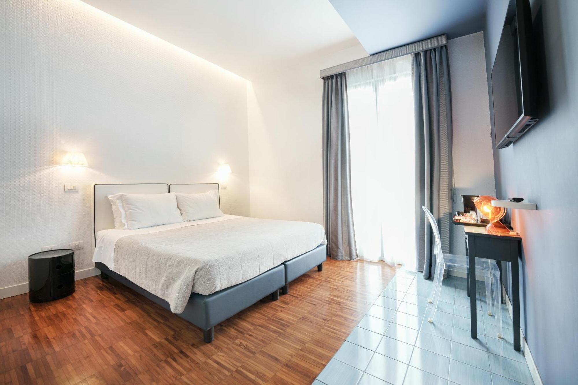 Attico Partenopeo Bed & Breakfast 4*