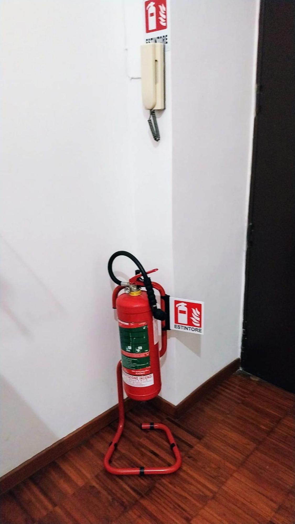 L'atelier Vedi Ai Tuoi Piedi * Naples