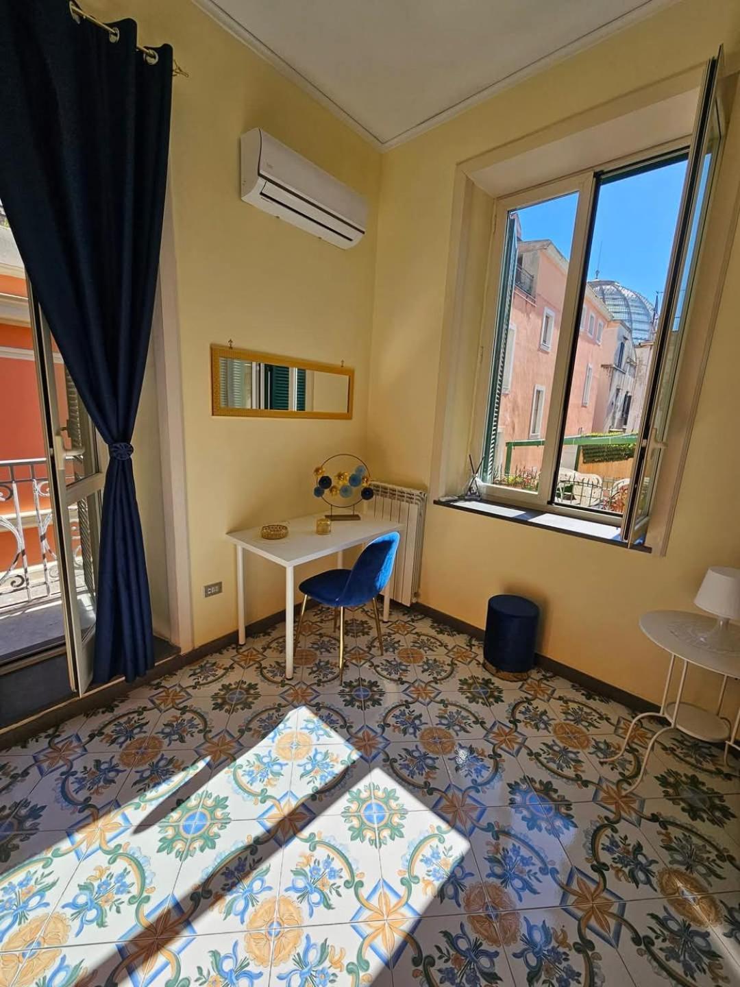 Maison Nonna Raffaela A Toledo * Naples