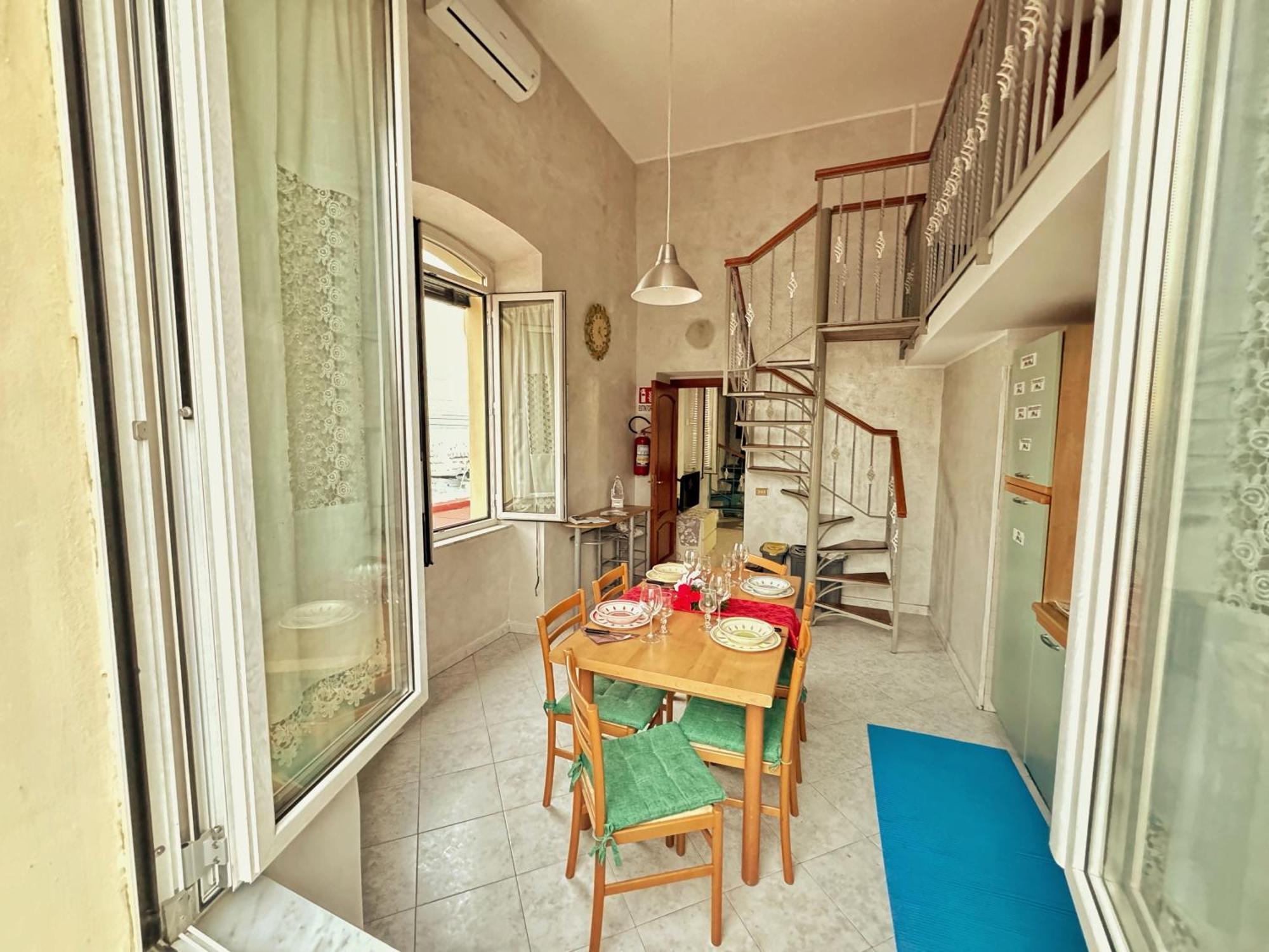 Apartment Laura House Naples
