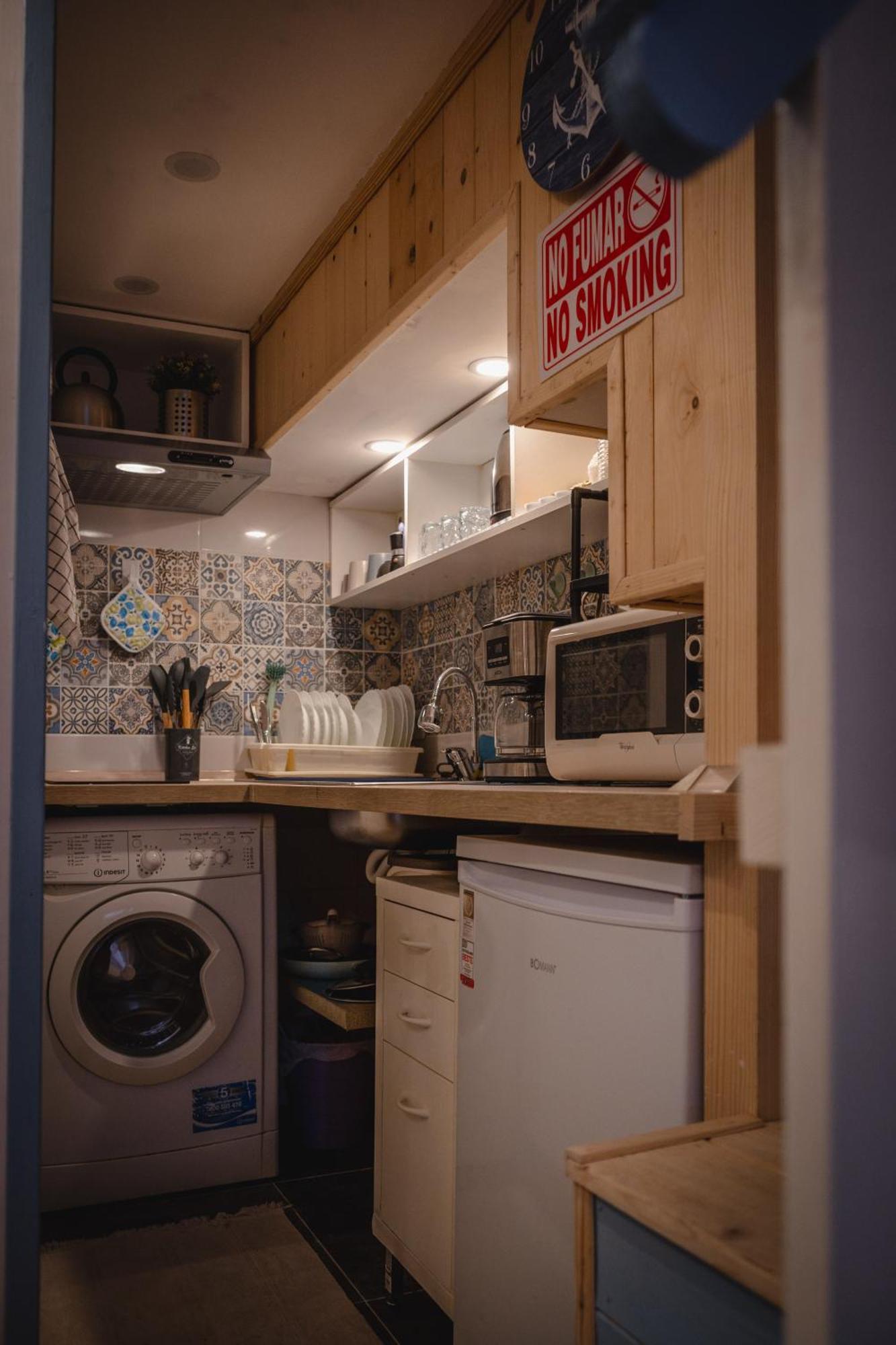 Apartment Tiny House - Boat Naples