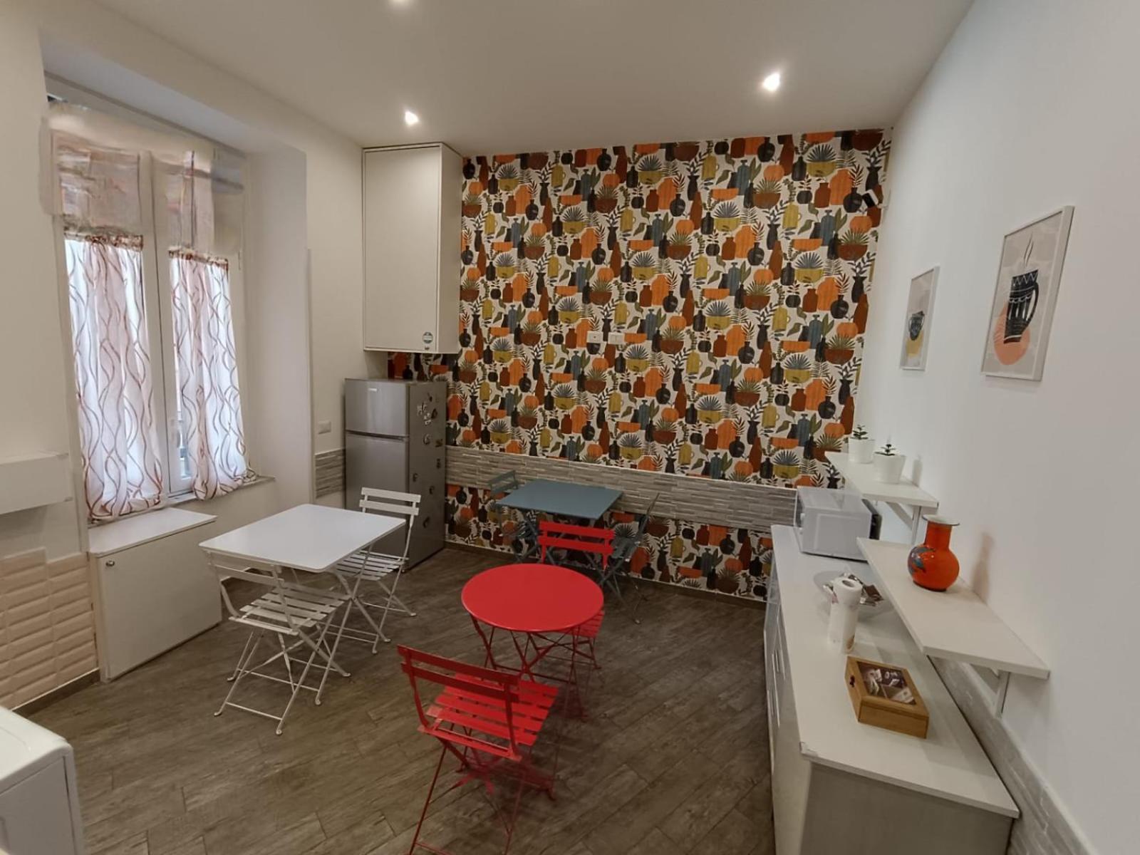 Da Ary Colorful Bed & Breakfast Naples