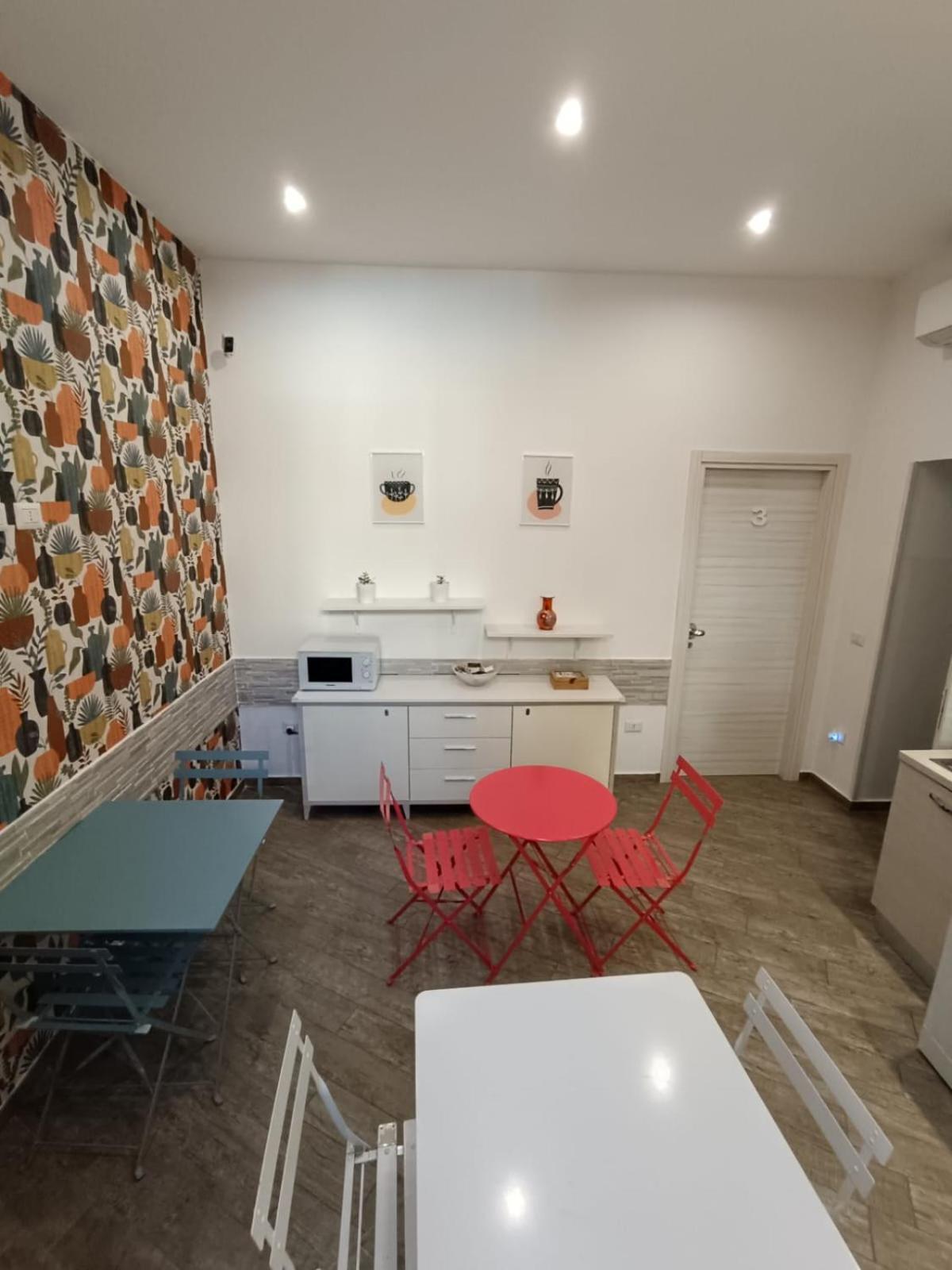 Bed & Breakfast Da Ary Colorful Naples