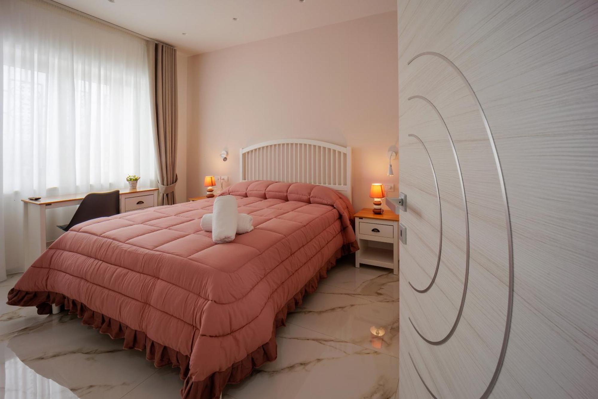 Reddimus Naples