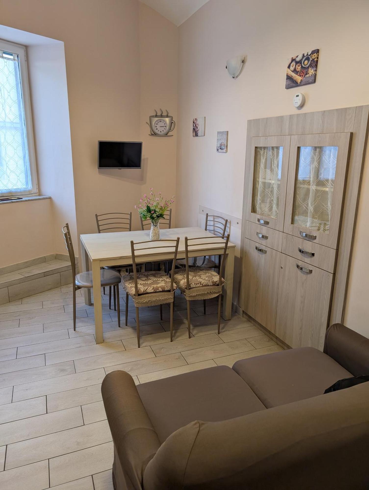 Apartment La Dimora Di Dora Naples