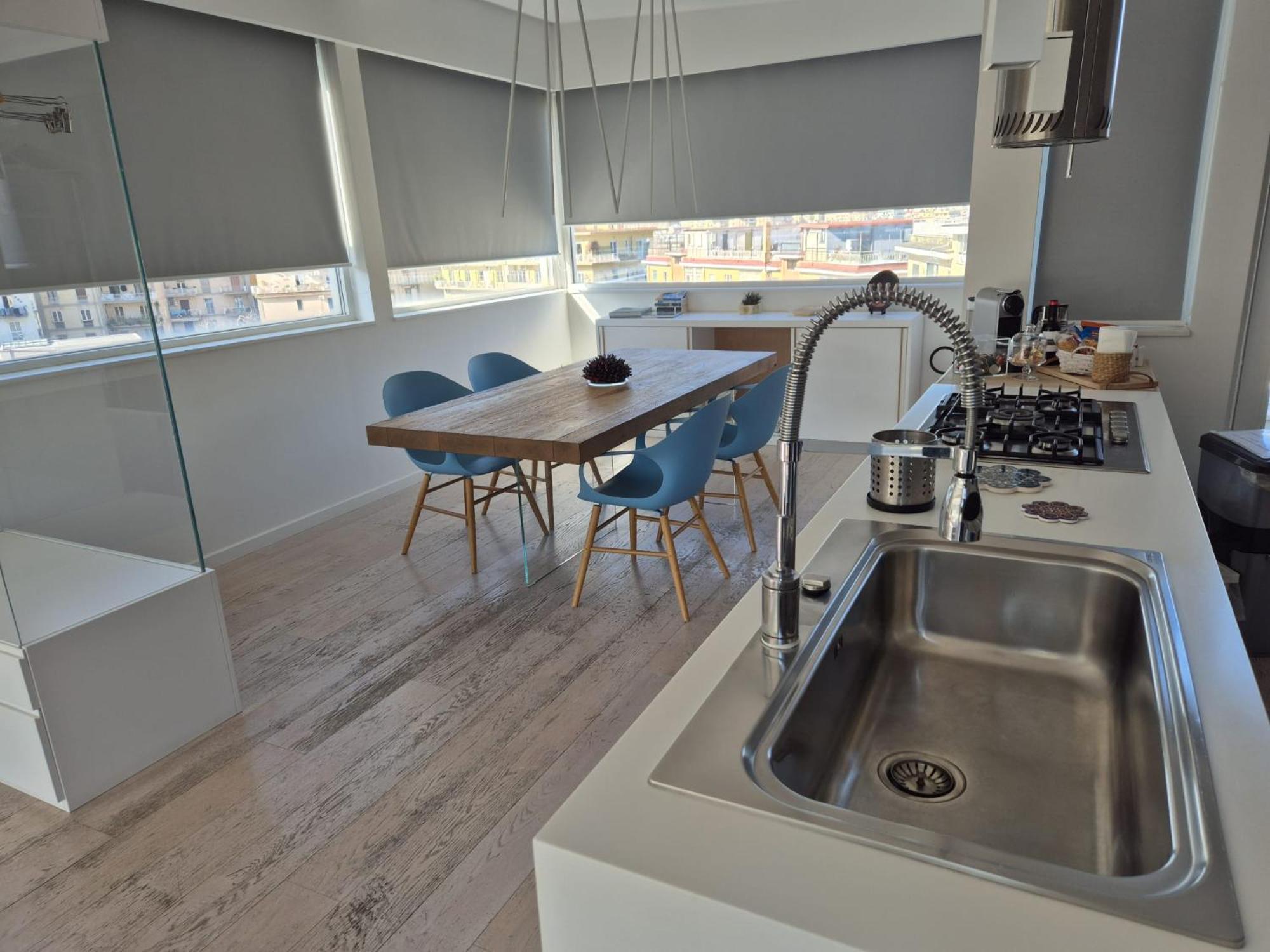 Terrazza Manu - Loft Suspended Over The City-vomero * Naples