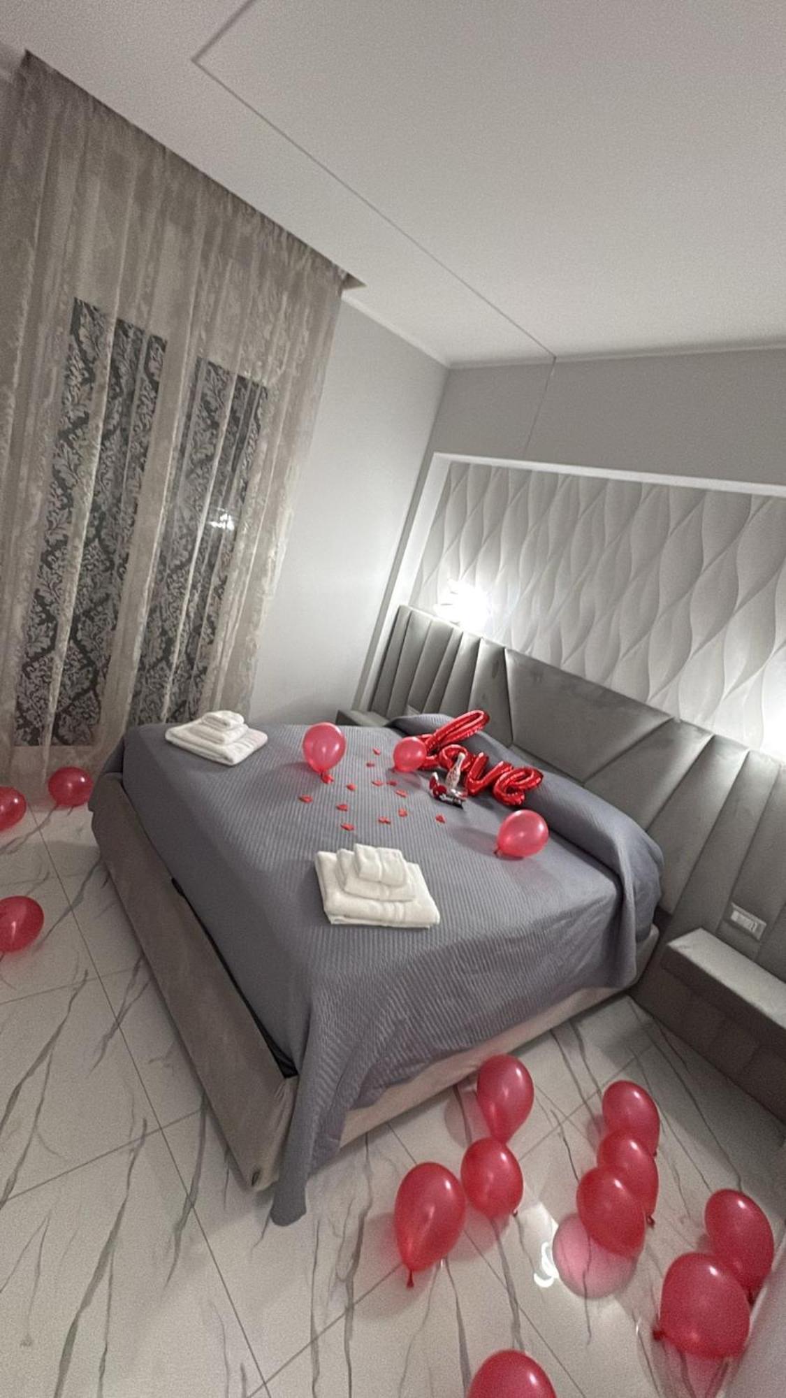 Bebsantaniellohouse1 Bed & Breakfast Naples