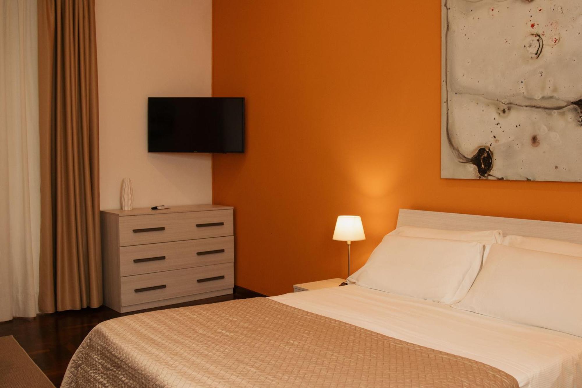 Hello Chiaia By Progecta Srl * Naples