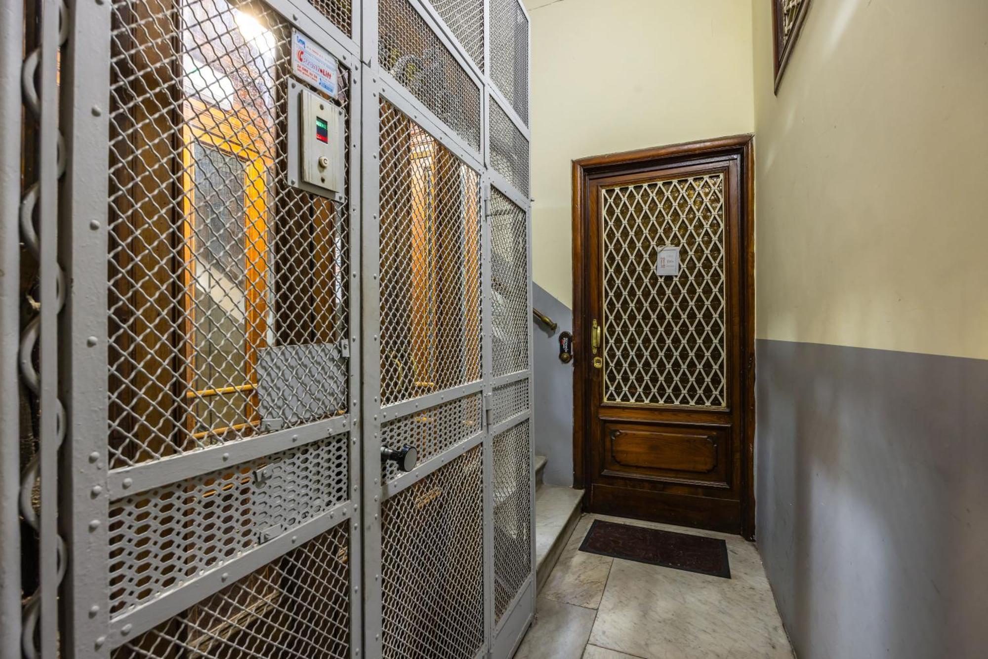 Apartment Casa Nostos Alabardieri By Napoliapartments *