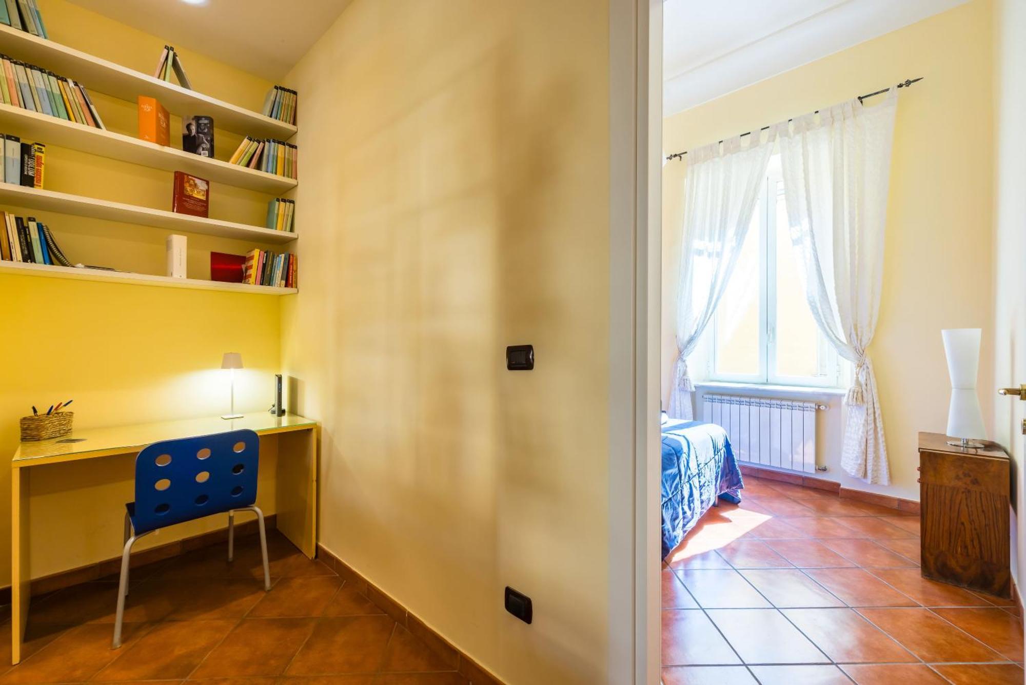 Apartment Casa Nostos Alabardieri By Napoliapartments