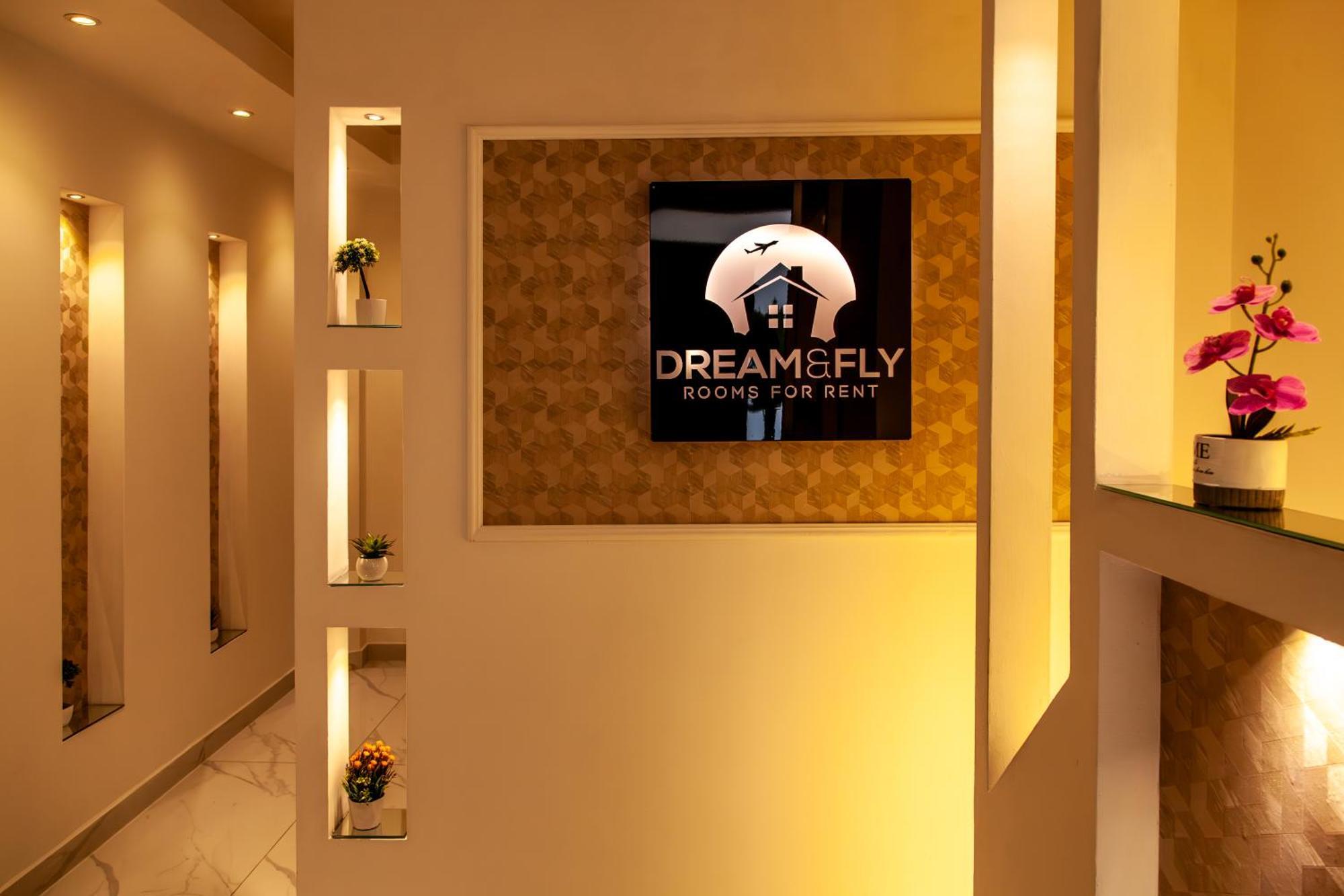 Dream & Fly * Naples