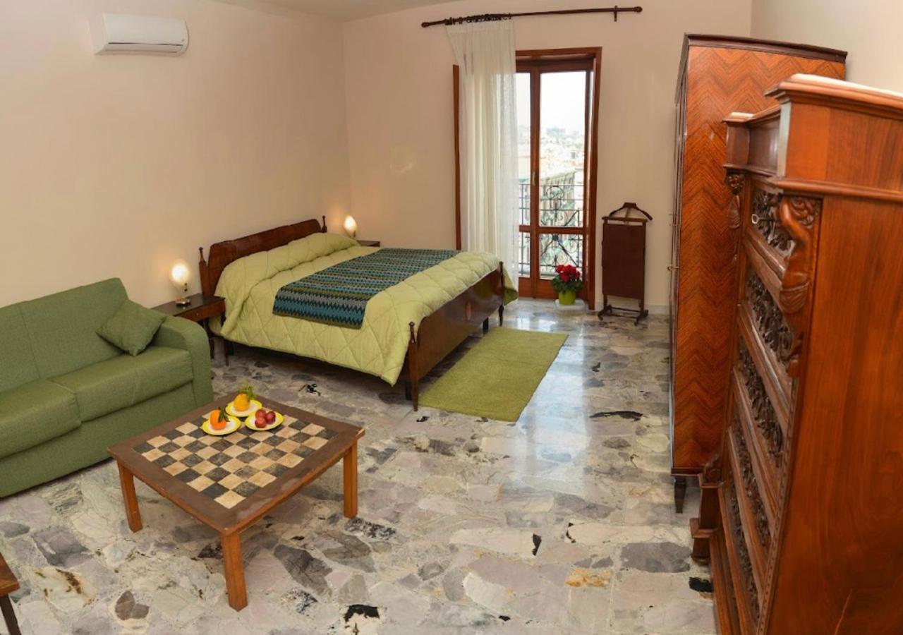 Furture'rooms Naples