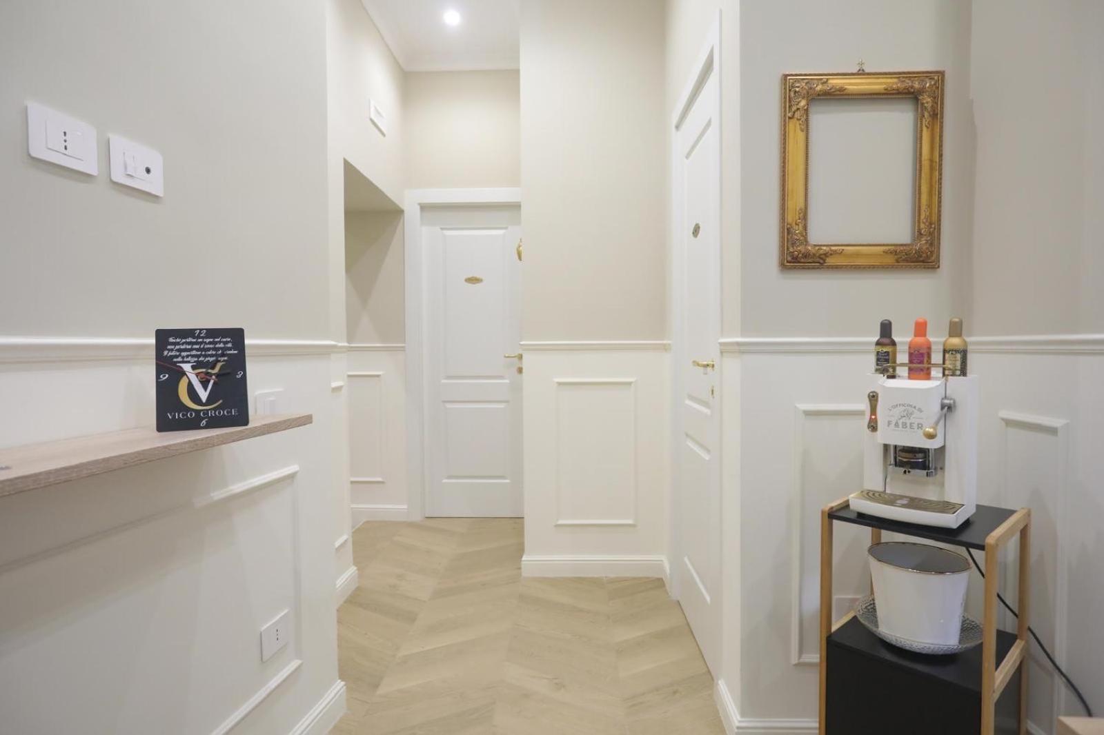 Guest house Vico Croce Suite, Spaccanapoli *