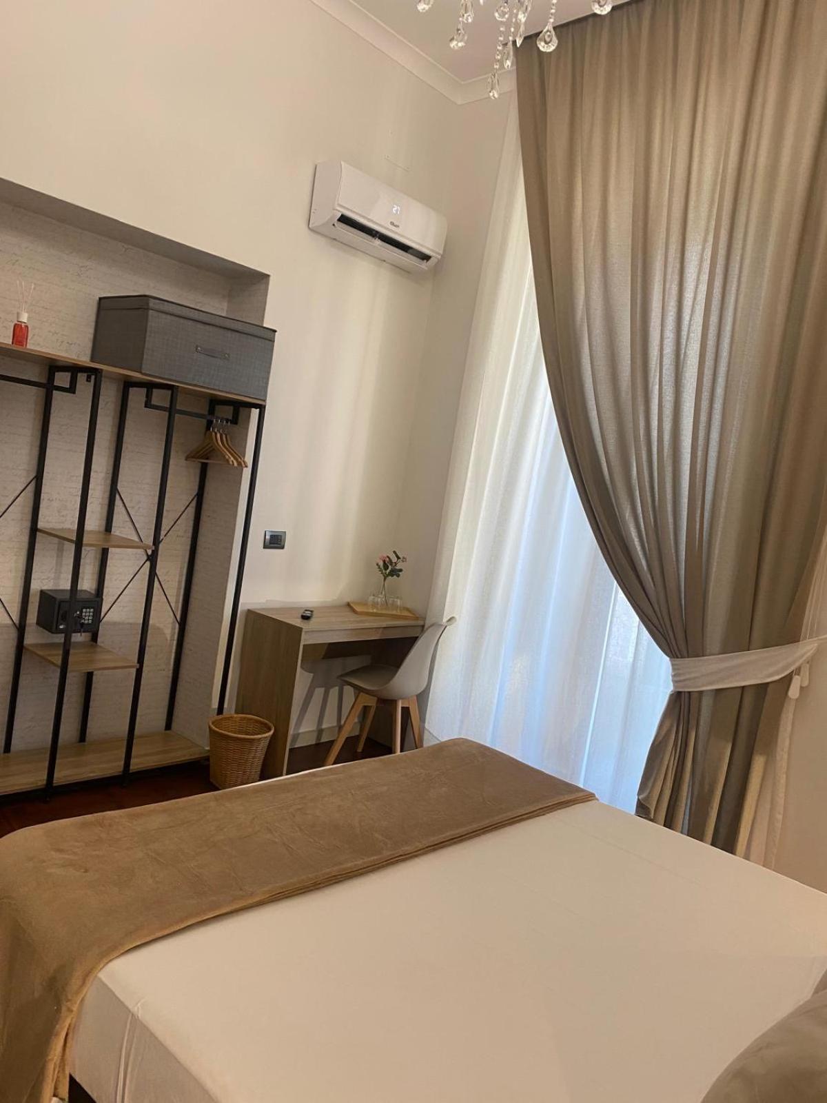 Bed & Breakfast Ar Nel Cuore Di Naples