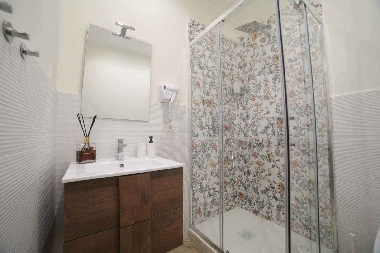 Guest house Vico Croce Suite, Spaccanapoli *