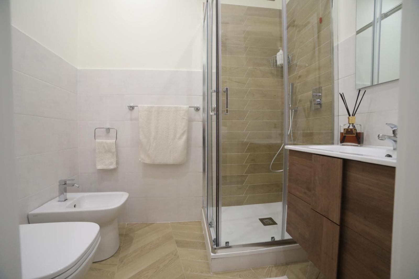 Guest house Vico Croce Suite, Spaccanapoli Naples