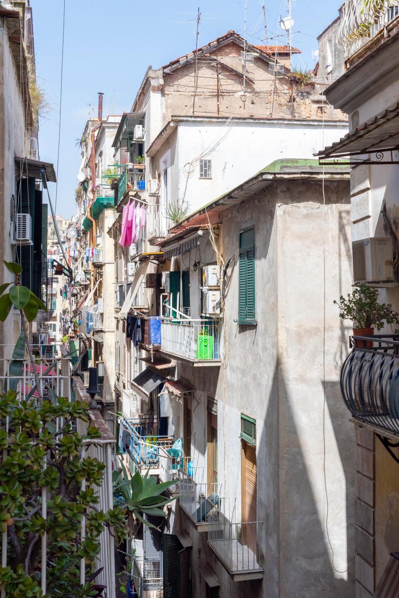 Spaccanapoli - Locazione Turistica Homestay Naples