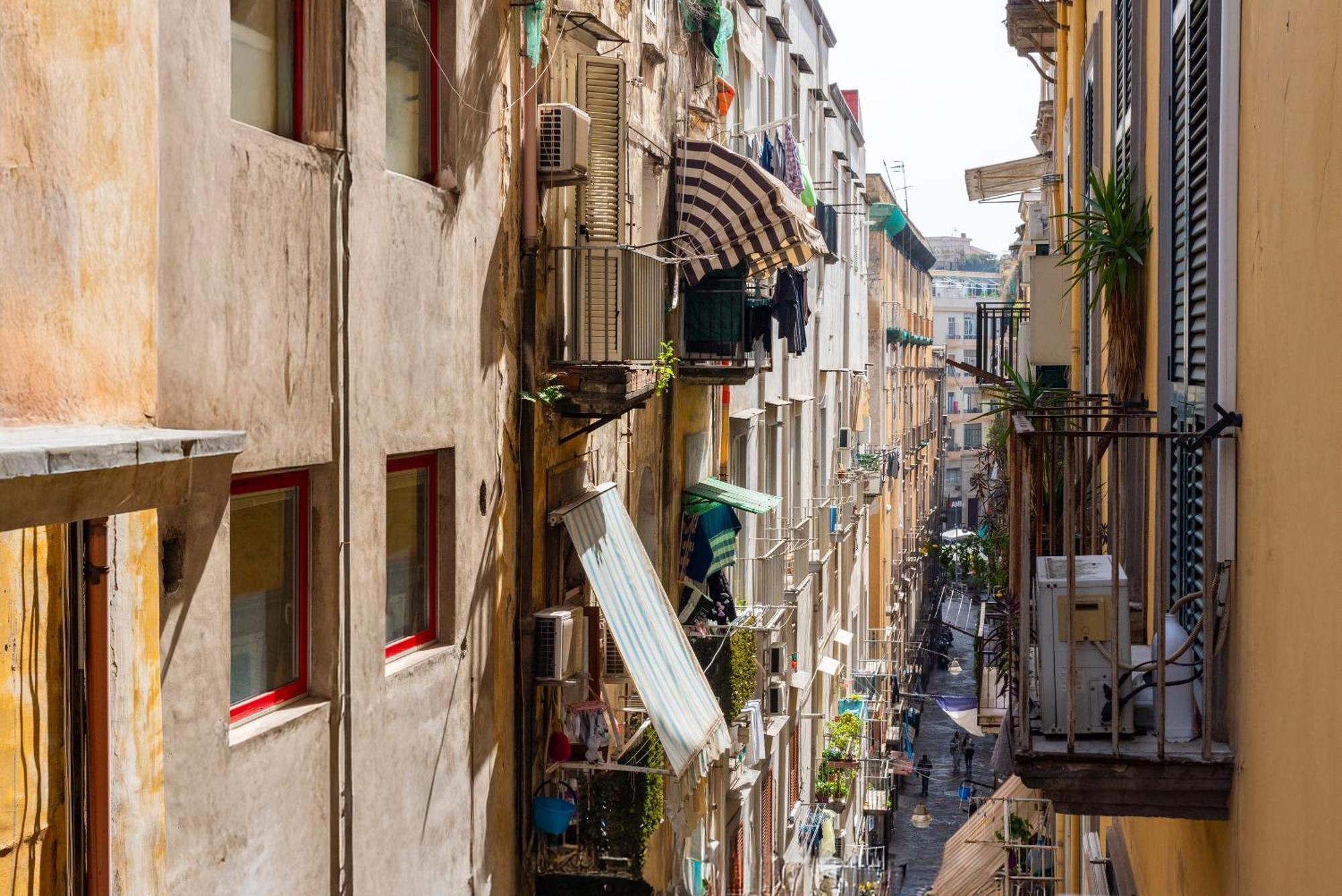 Spaccanapoli - Locazione Turistica Homestay *