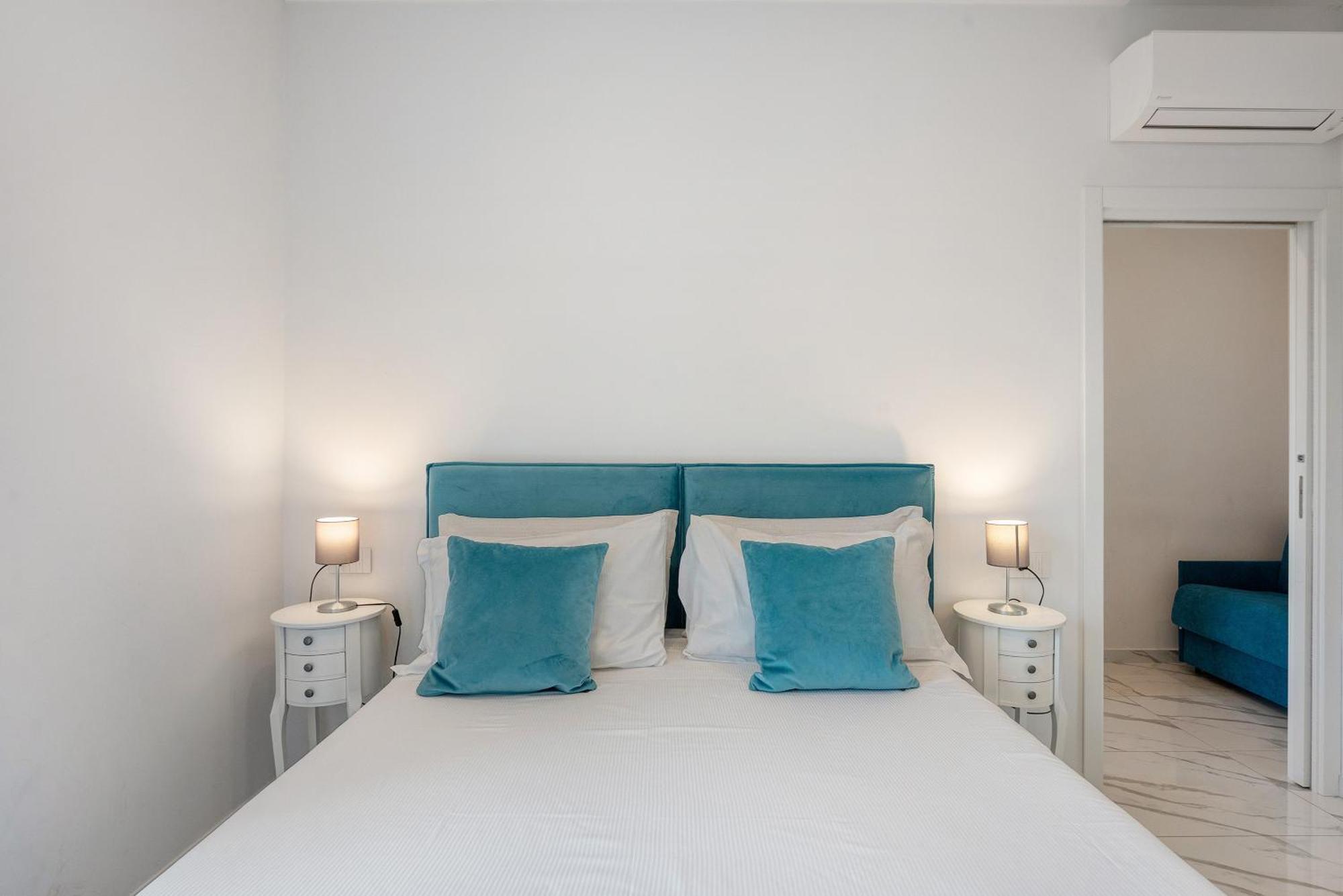Luxury Lungomare * Naples
