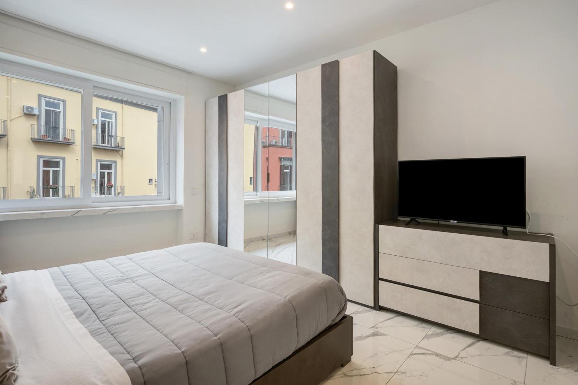 Luxury Lungomare Apartment Naples