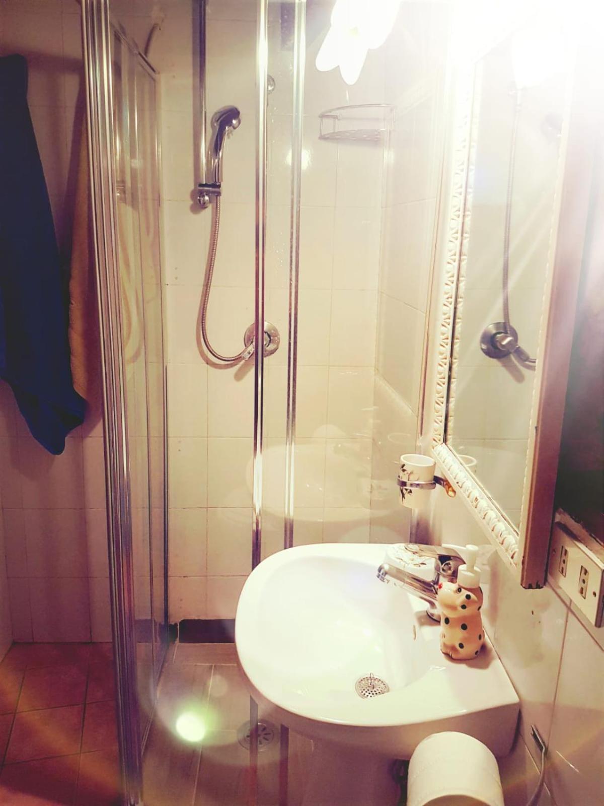 Guest house Goldencube *