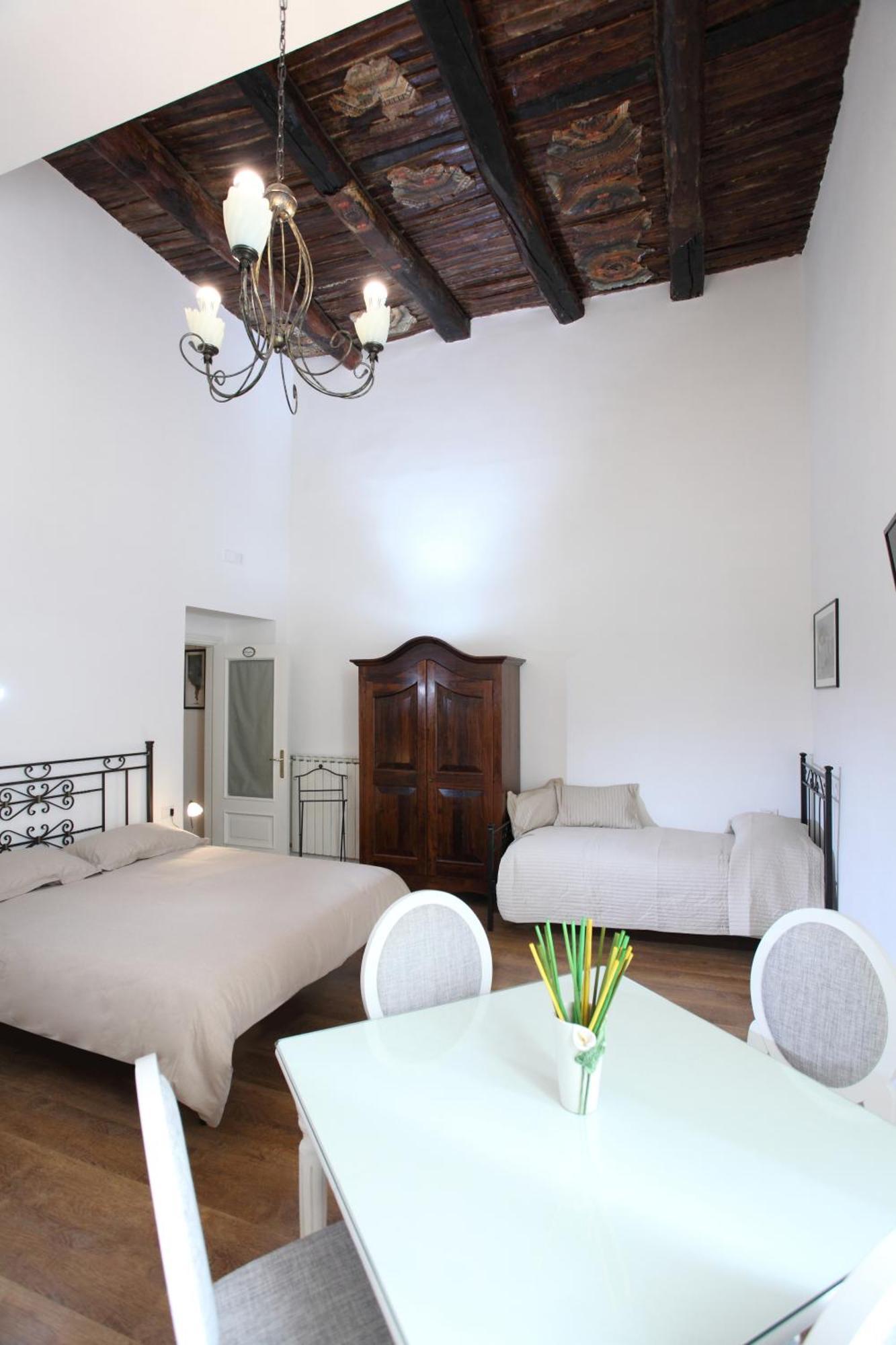Pietrasanta Lt