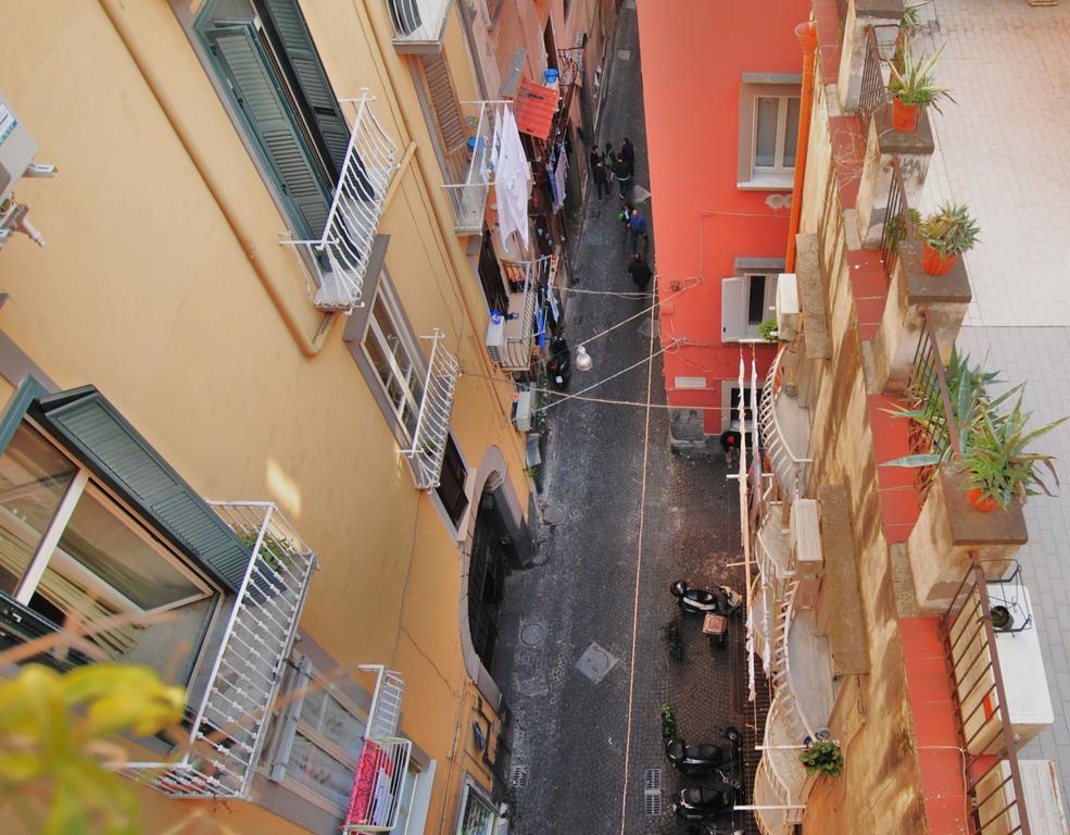 Center * Naples