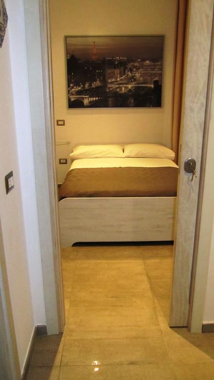 International 4* Naples