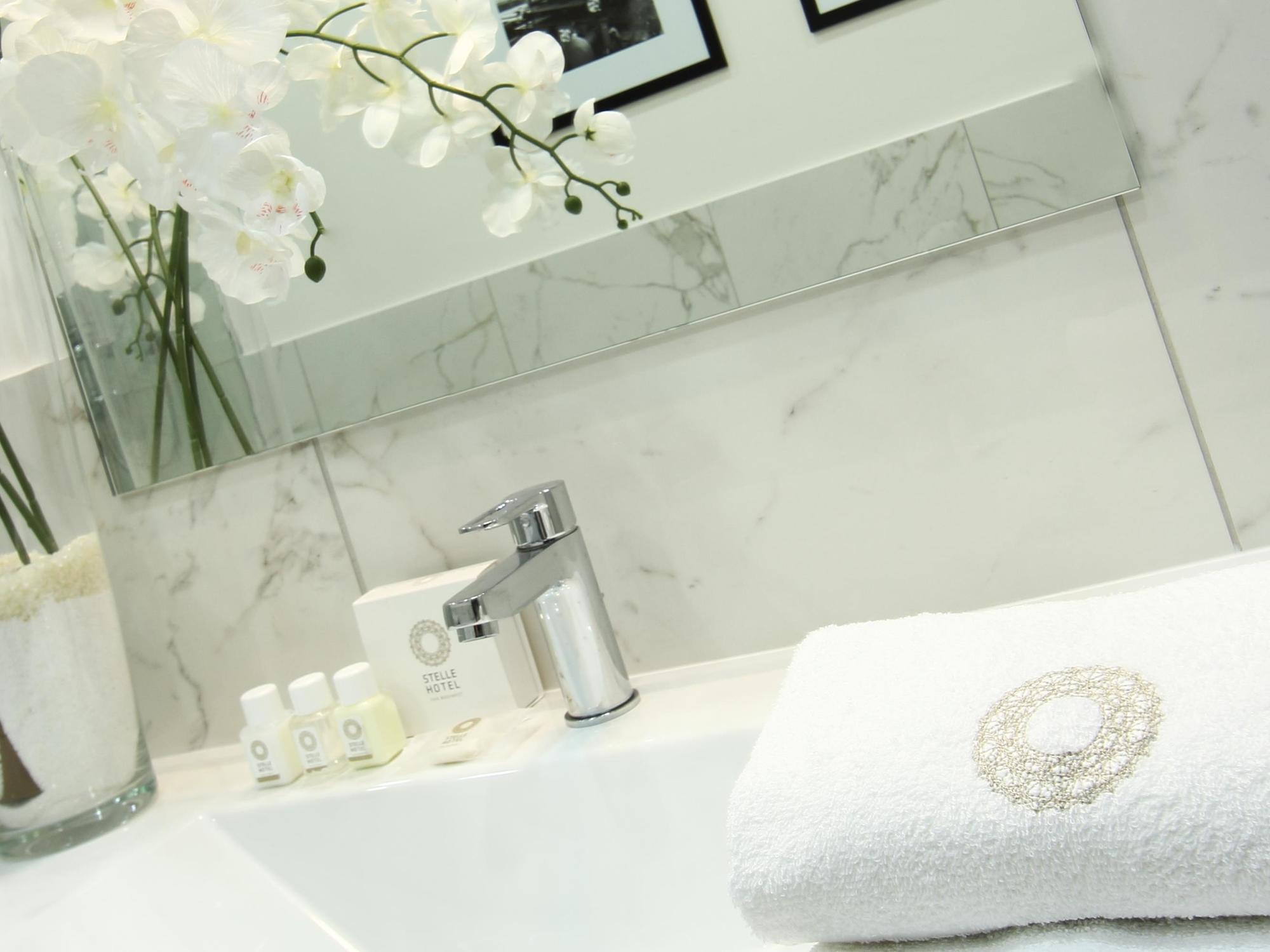 Stelle The Businest 4* Naples