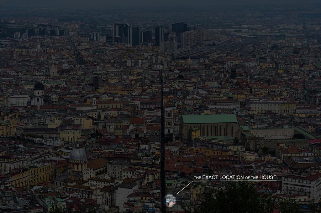 Spaccanapoli Naples