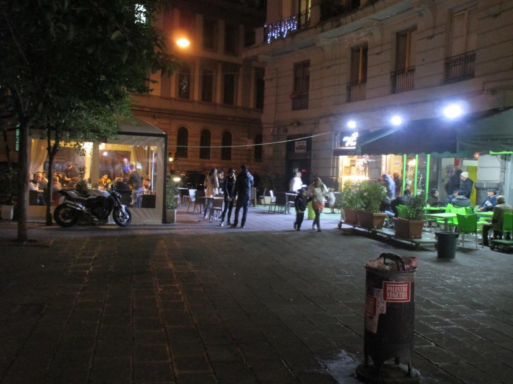 Apartment Nell'antico Palazzo Salsi Naples