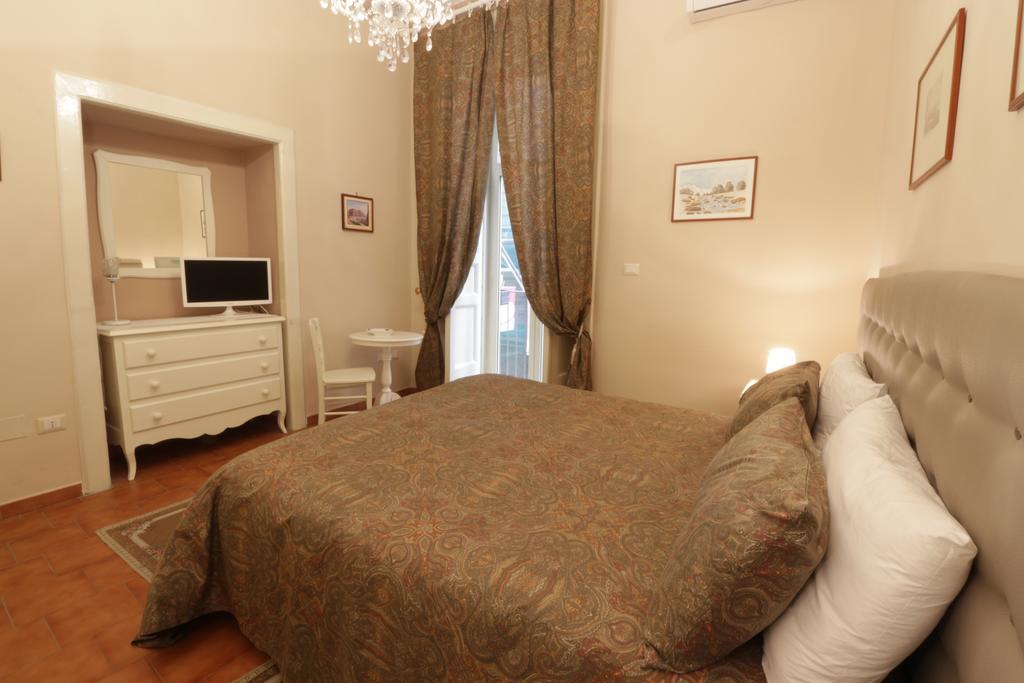 Speranzella 3* Naples
