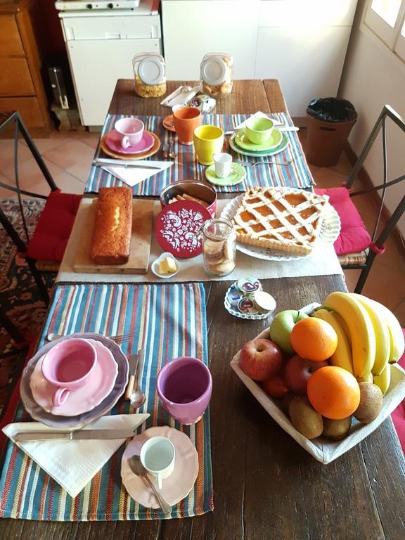 Via Dei Mille Bed & Breakfast Naples