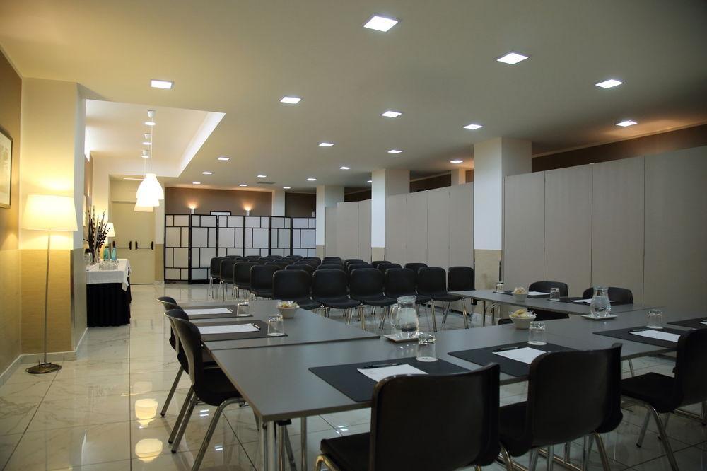 Hotel Stelle The Businest 4*