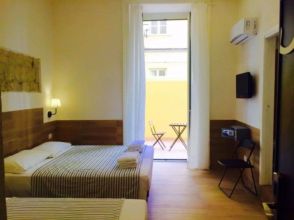 Hotel Ideal Walk