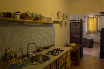 Guest house Sui Tetti Di 3*