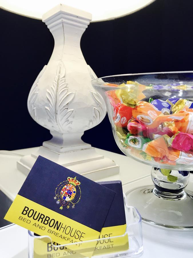 Bourbon House * Naples