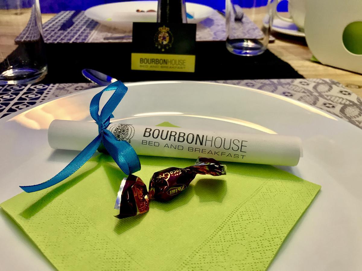 Bourbon House * Naples