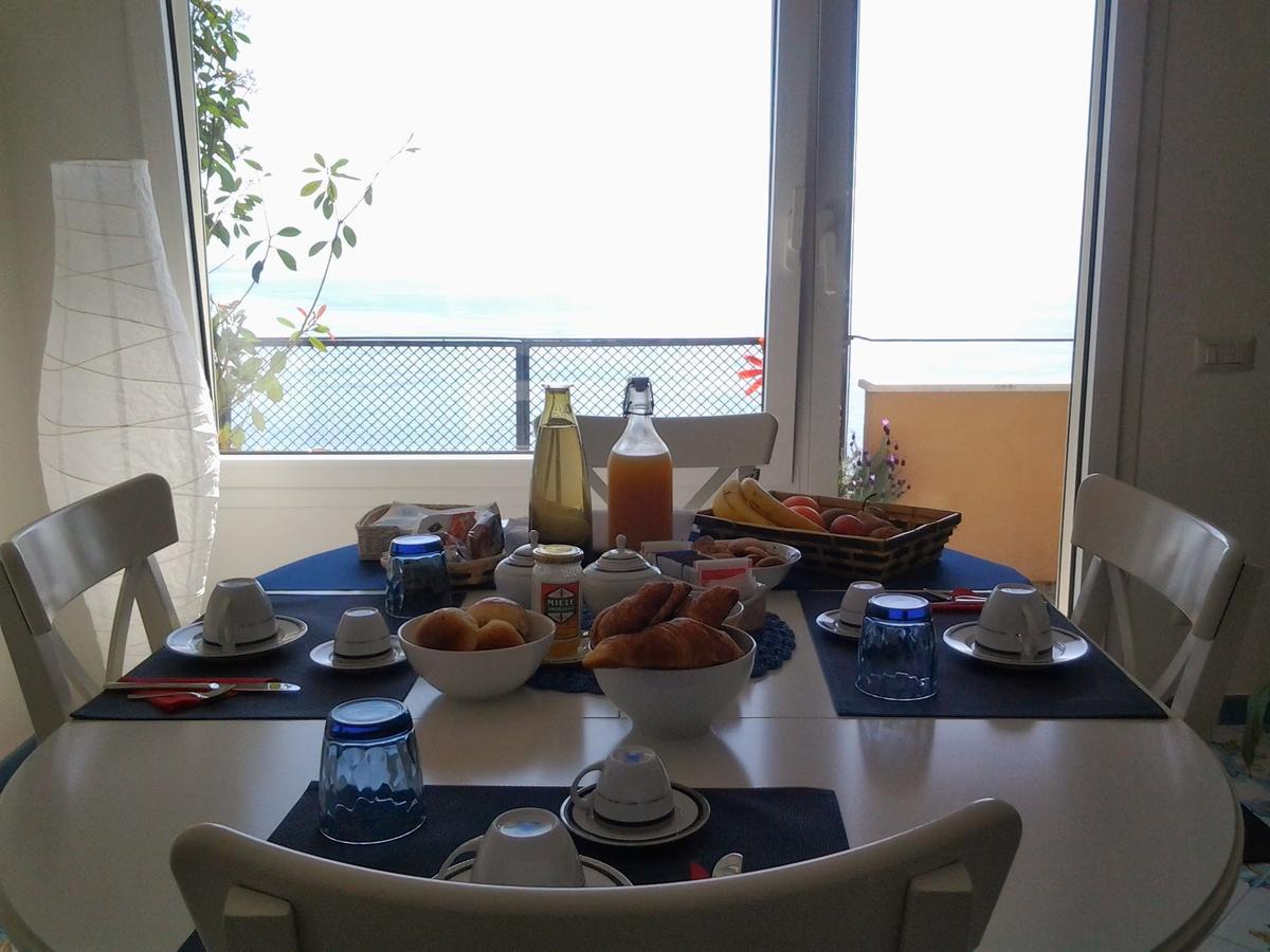 Dipintodiblu' Bed & Breakfast Naples