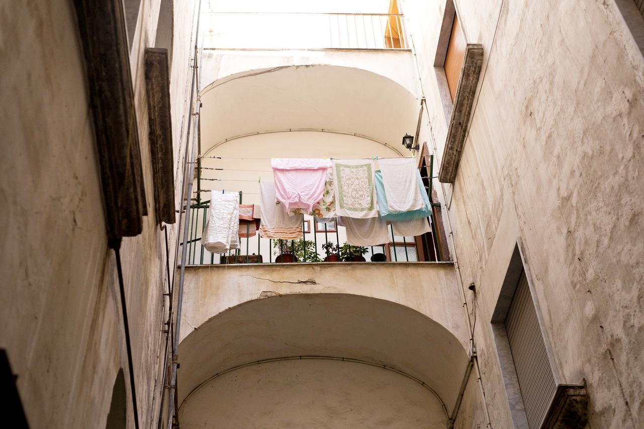 Parthenope Bed & Breakfast *