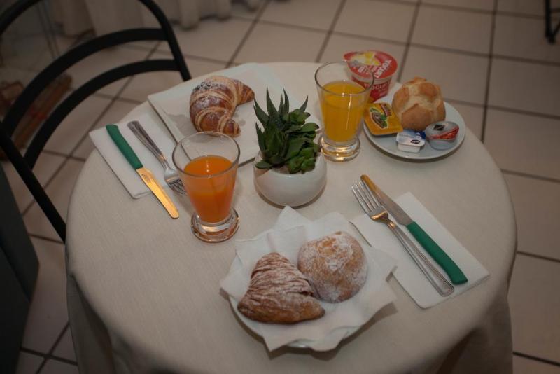 Terra Mia 5* Naples