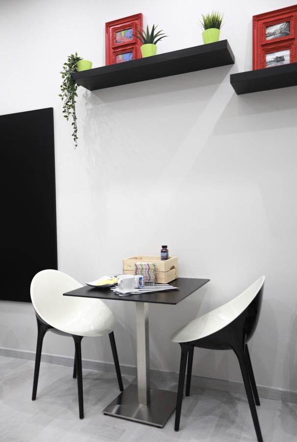 Chiaia Bed & Breakfast Naples